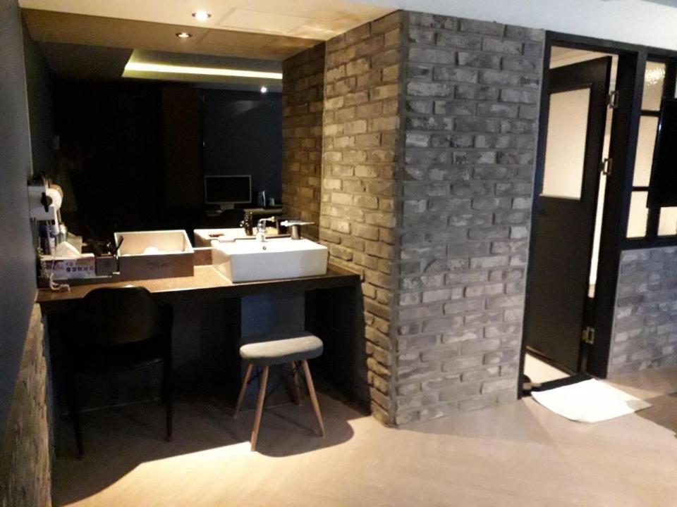 Hotel The Lazzi Donghae Ngoại thất bức ảnh